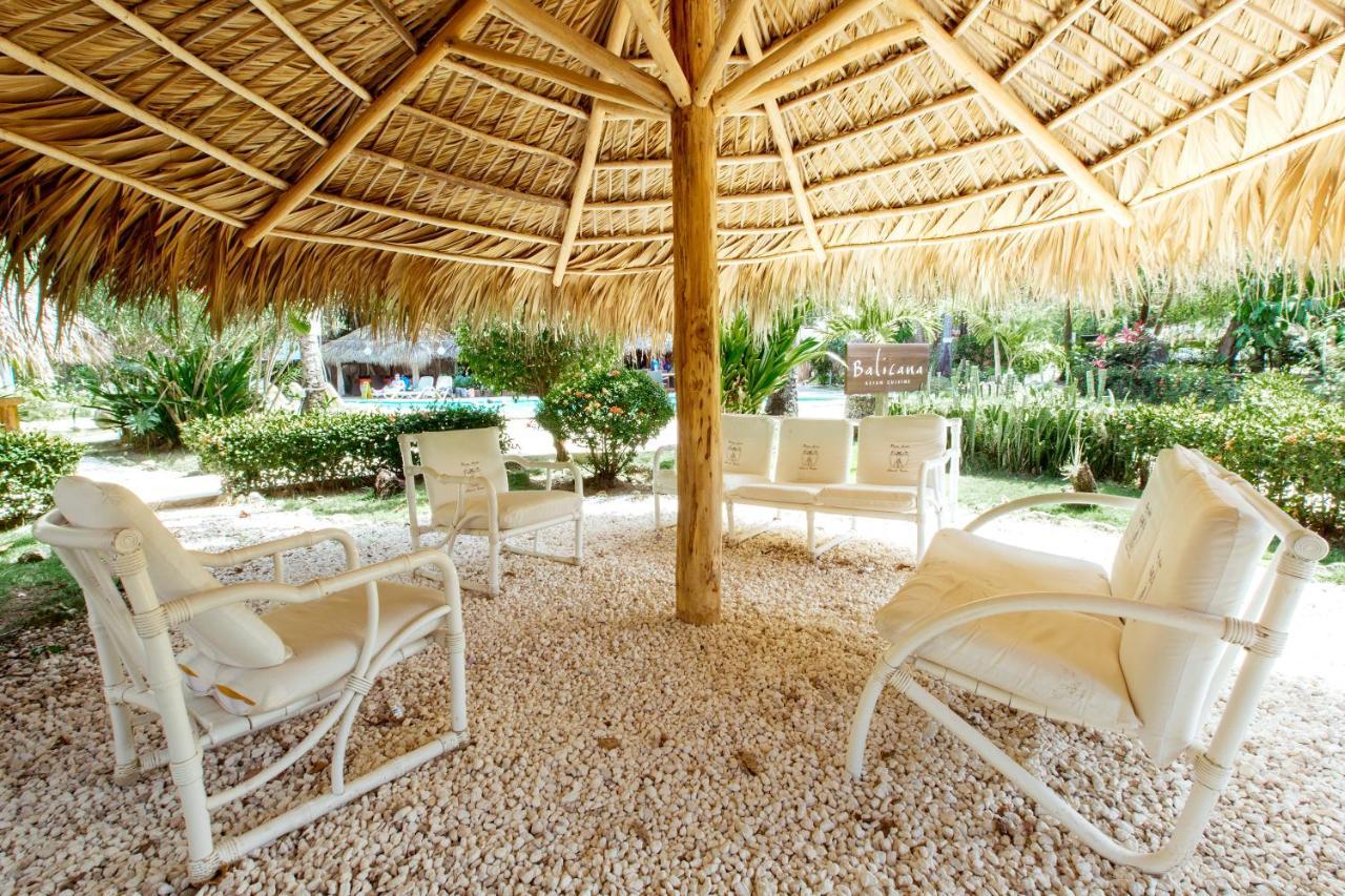 Aventura Village Los Corales Beach And Spa Punta Cana Bagian luar foto
